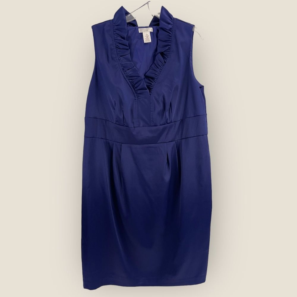 Elegant Blue Sleeveless Dress